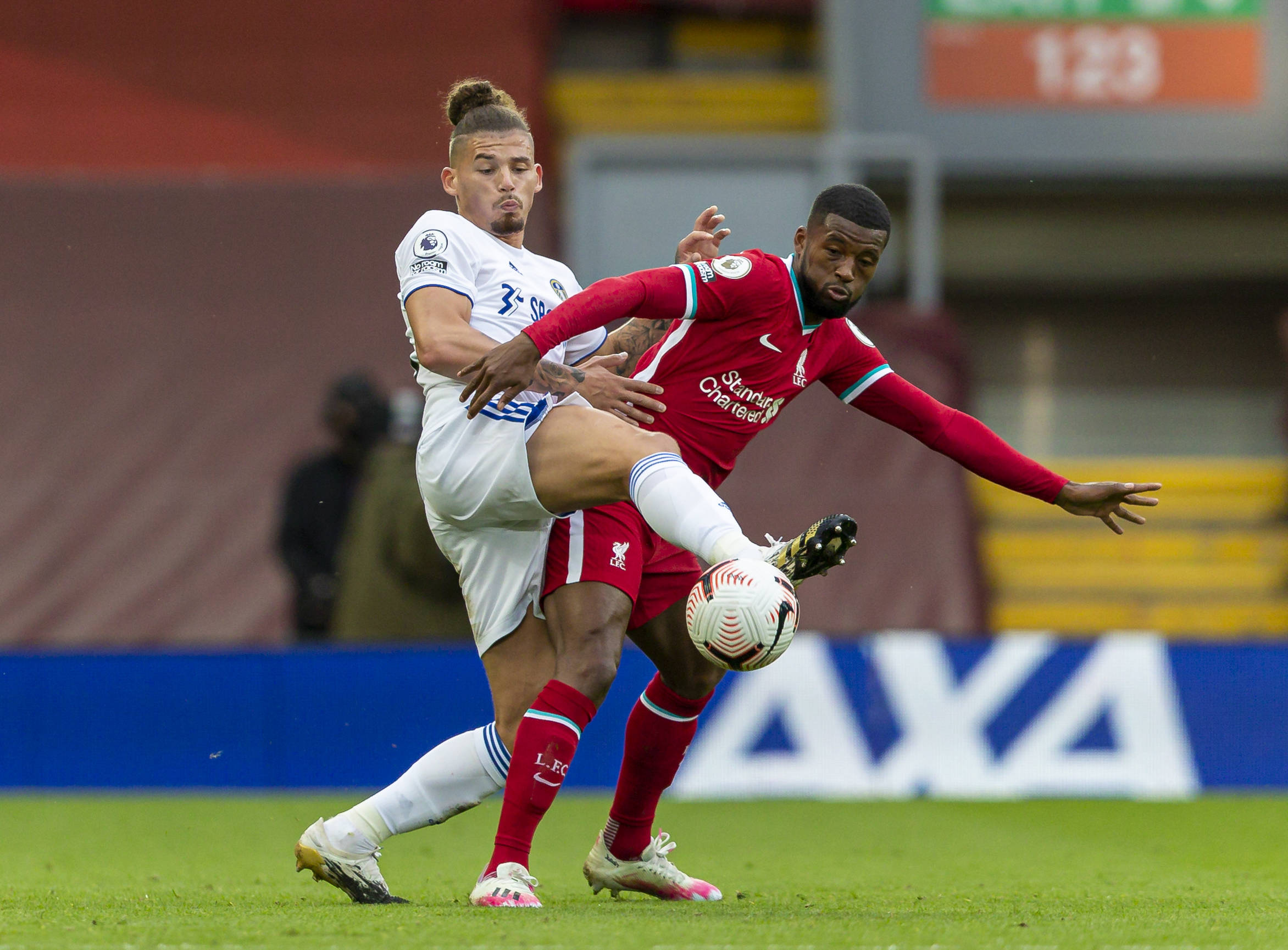 且作用显得 且作用显得